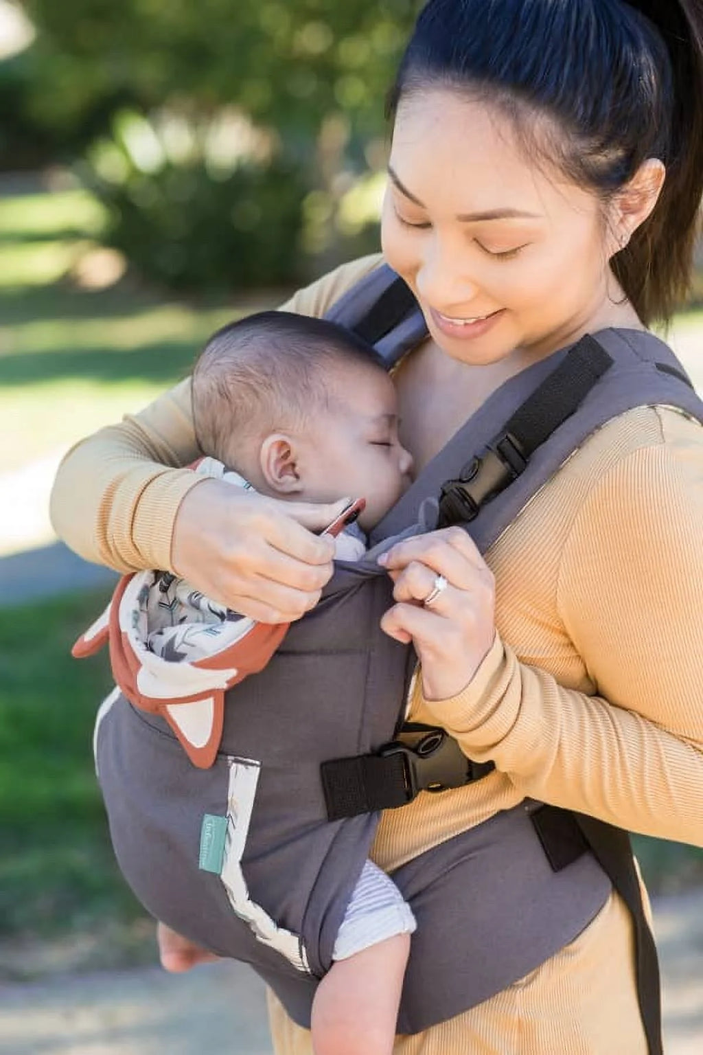 Ergonomic Hoodie Baby Carrier, 2-Position, 12-40lb I62633