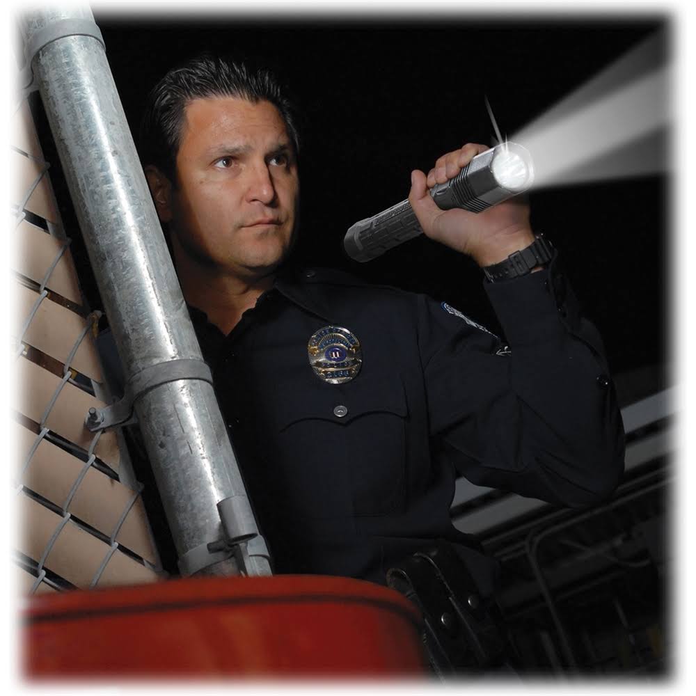 Black Tactical LED Flashlight G2672