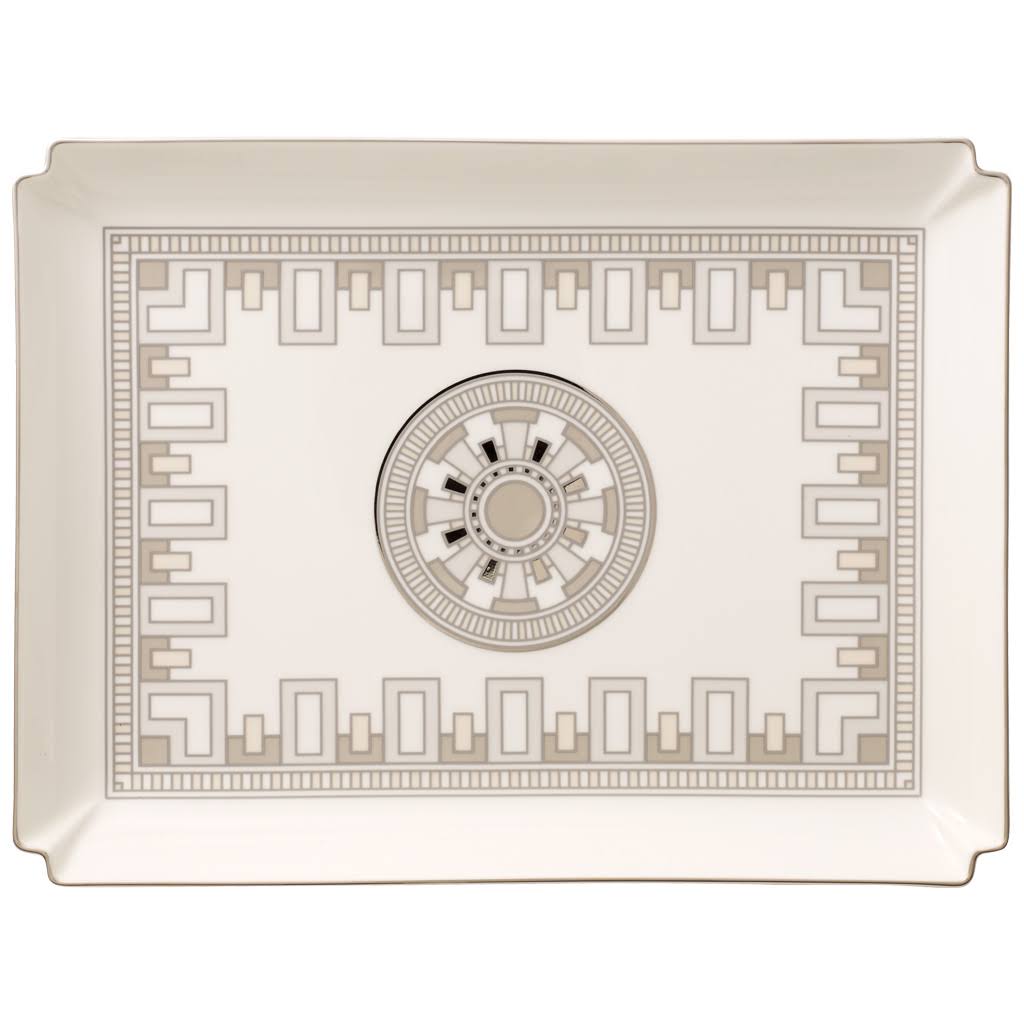 Plate 28 x 21cm N4138