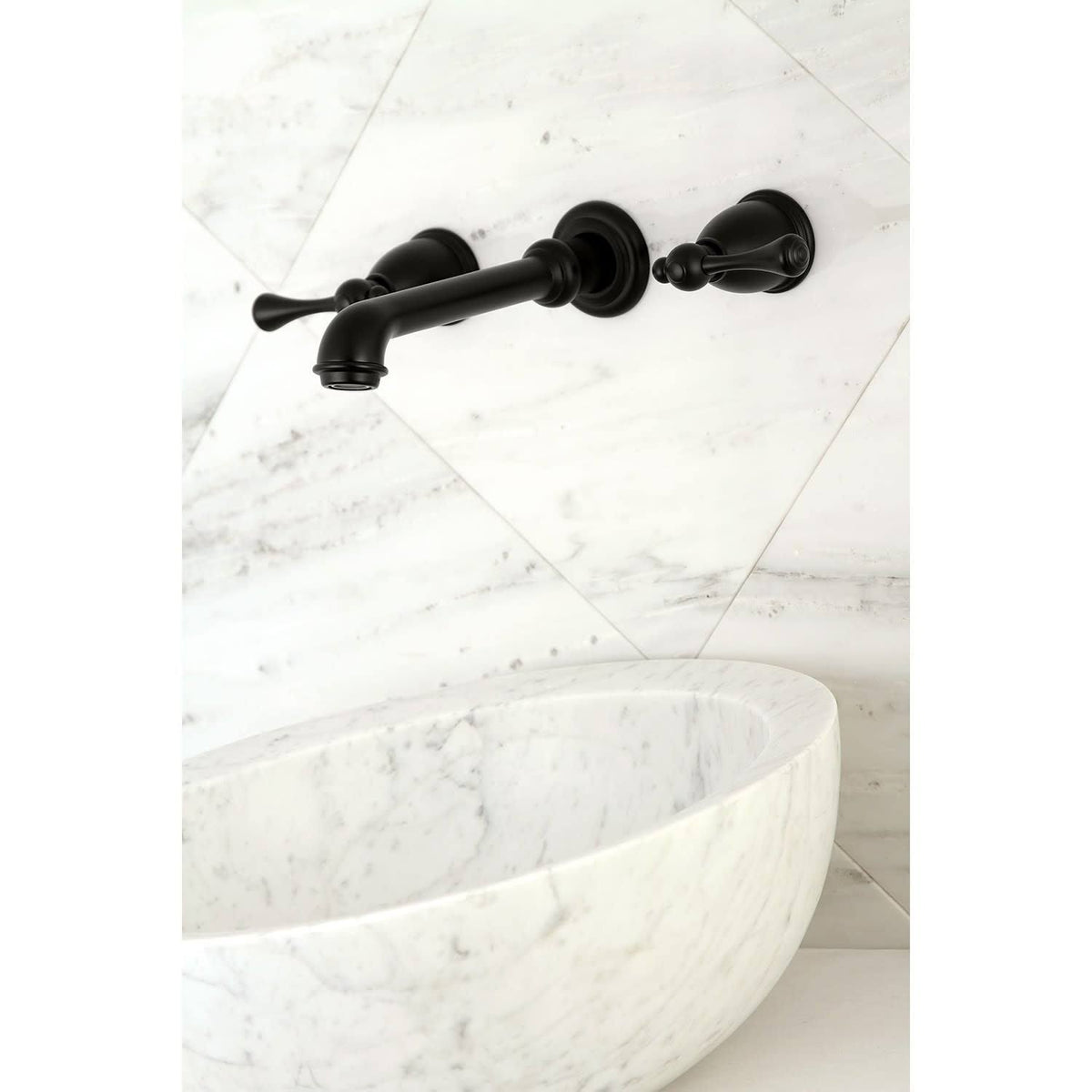 Polished Brass Center Wall Mount Bathroom Faucet P329