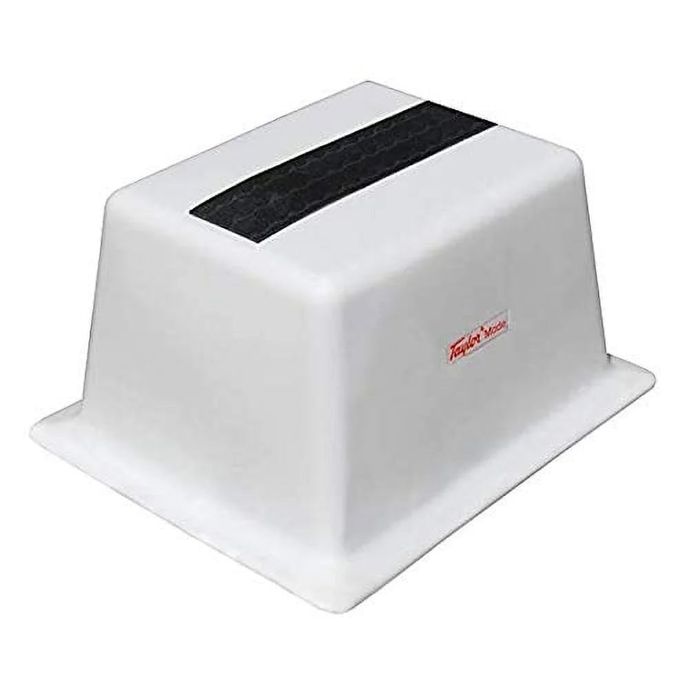 Step-safe Dock Step 22-1/4" D x 18-1/2" W x 11" H M62936
