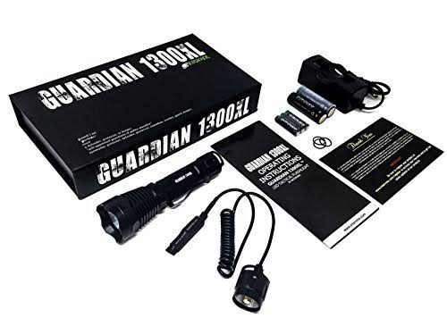 Rechargeable Tactical LED Flashlight with Remote Pressure Switch C73657