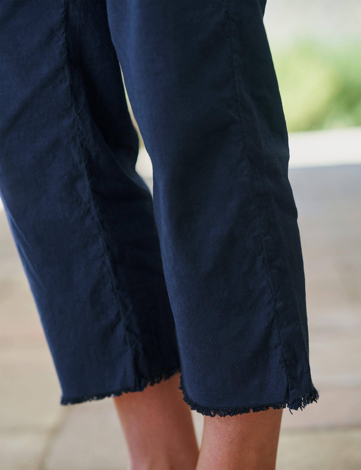 Navy Blue Italian Performance Linen 2 W87224