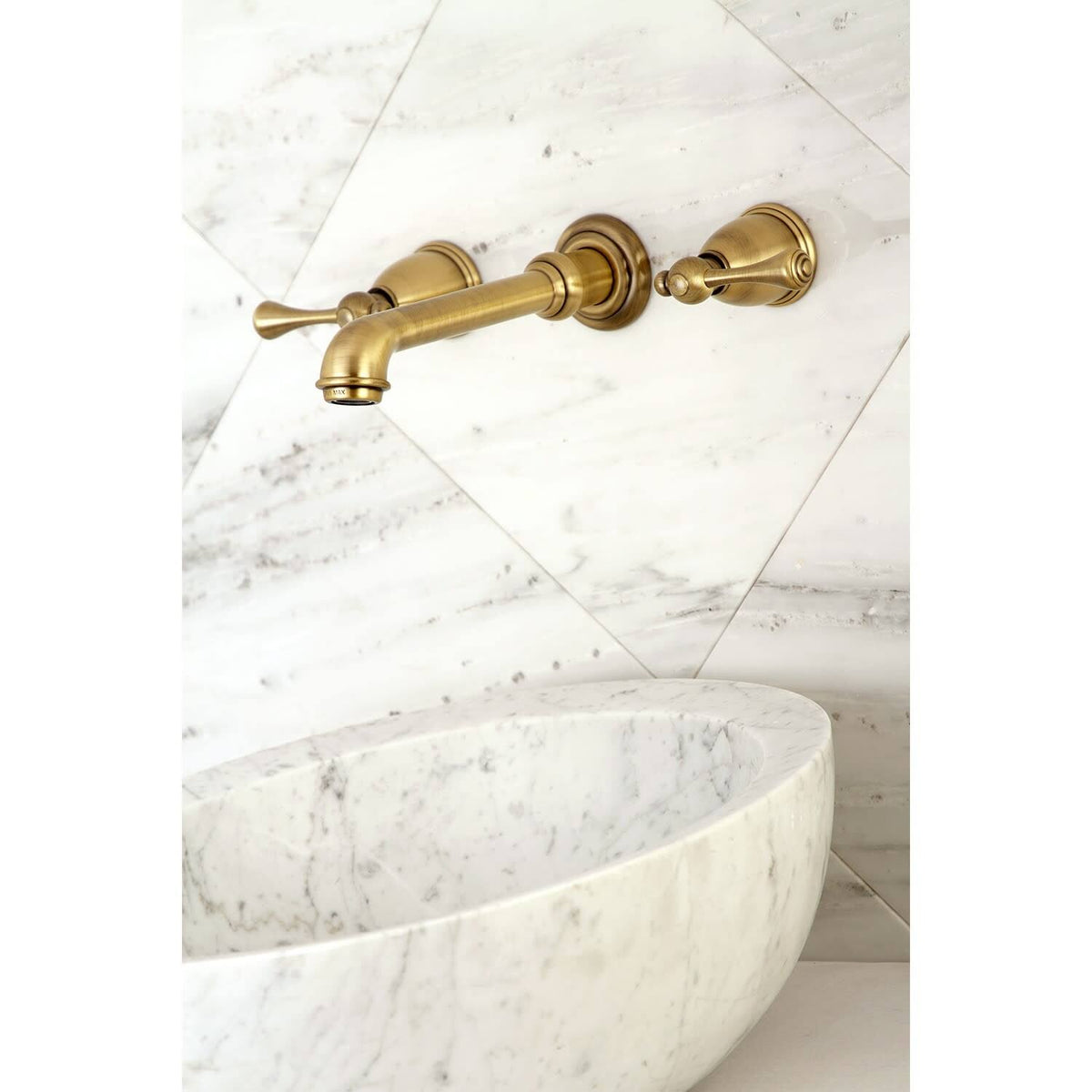 Polished Brass Center Wall Mount Bathroom Faucet P329