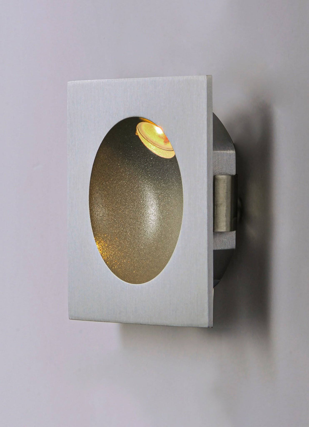 Satin Aluminum LED Step Light A334