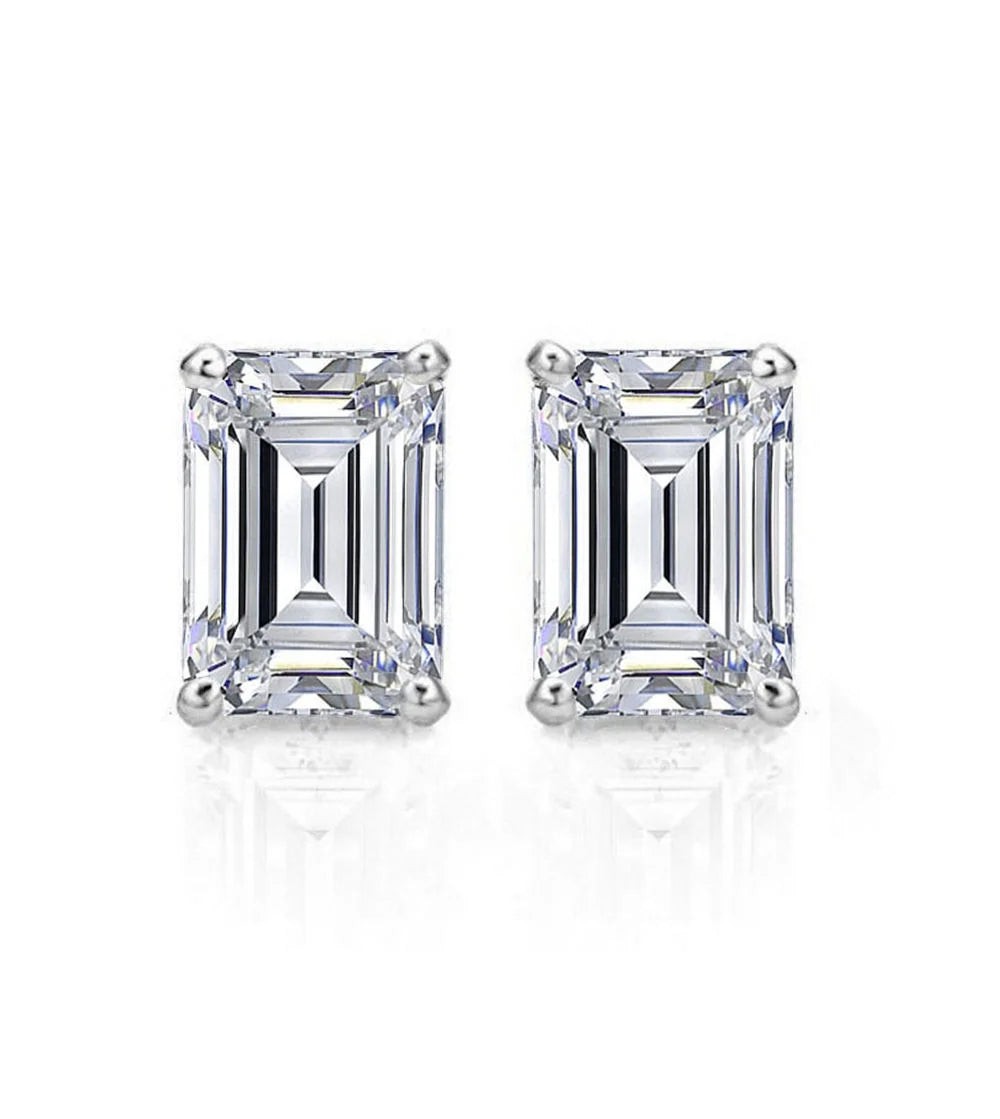 18K White Gold Diamond Stud Earrings O581272
