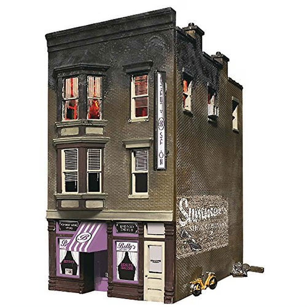 Bettys Burning Building HO M491