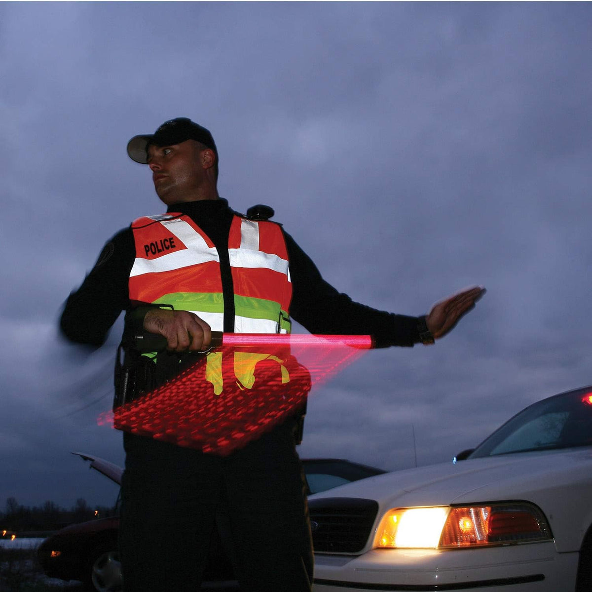 8 Pack 21-inch Safety Traffic Control Wand with 2 Flashing Modes J75506