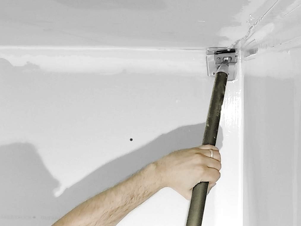 Corner Flusher with Roller Wheels (3) D36744
