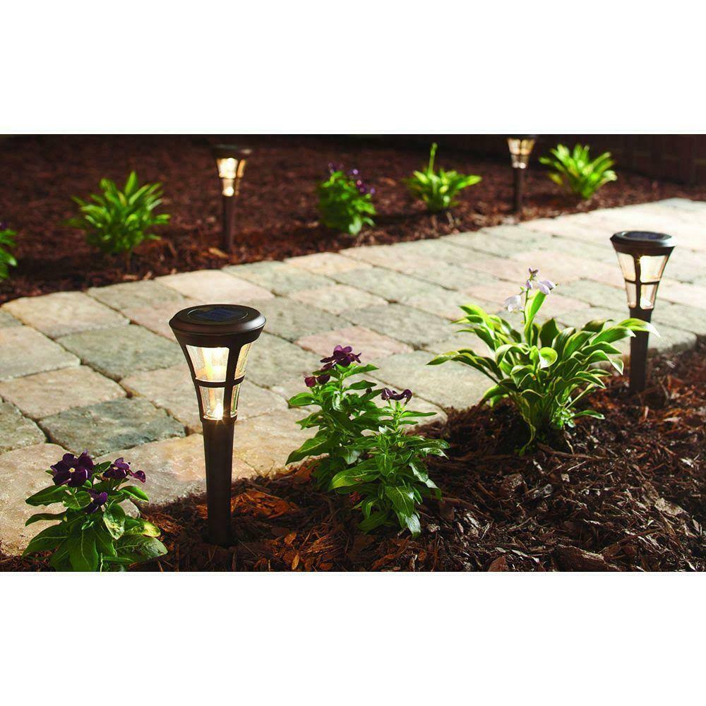 Solar Bronze Outdoor LED Landscape Path Light 6-Pack D932