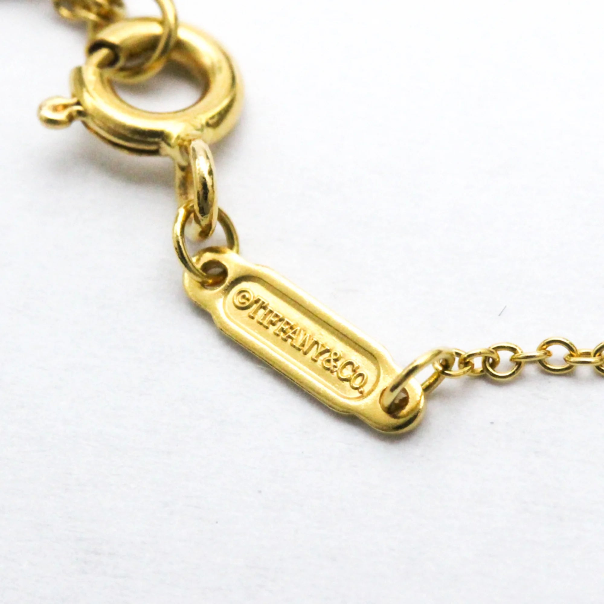 18K Yellow Gold Pendant B1416